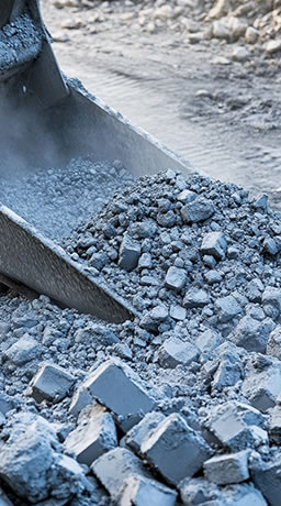 耐材之鄉，原材料充足